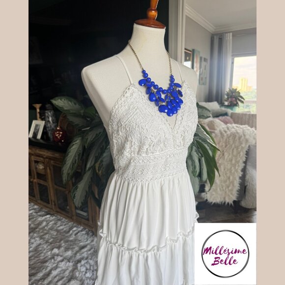 Dainty White Sundress - Picture 7 of 7